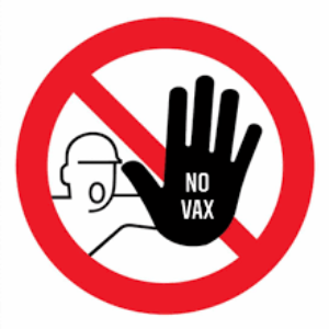 FERMA CONDANNA PER LE SCRITTE NON VAX SUL MURO DEL CIMITERO